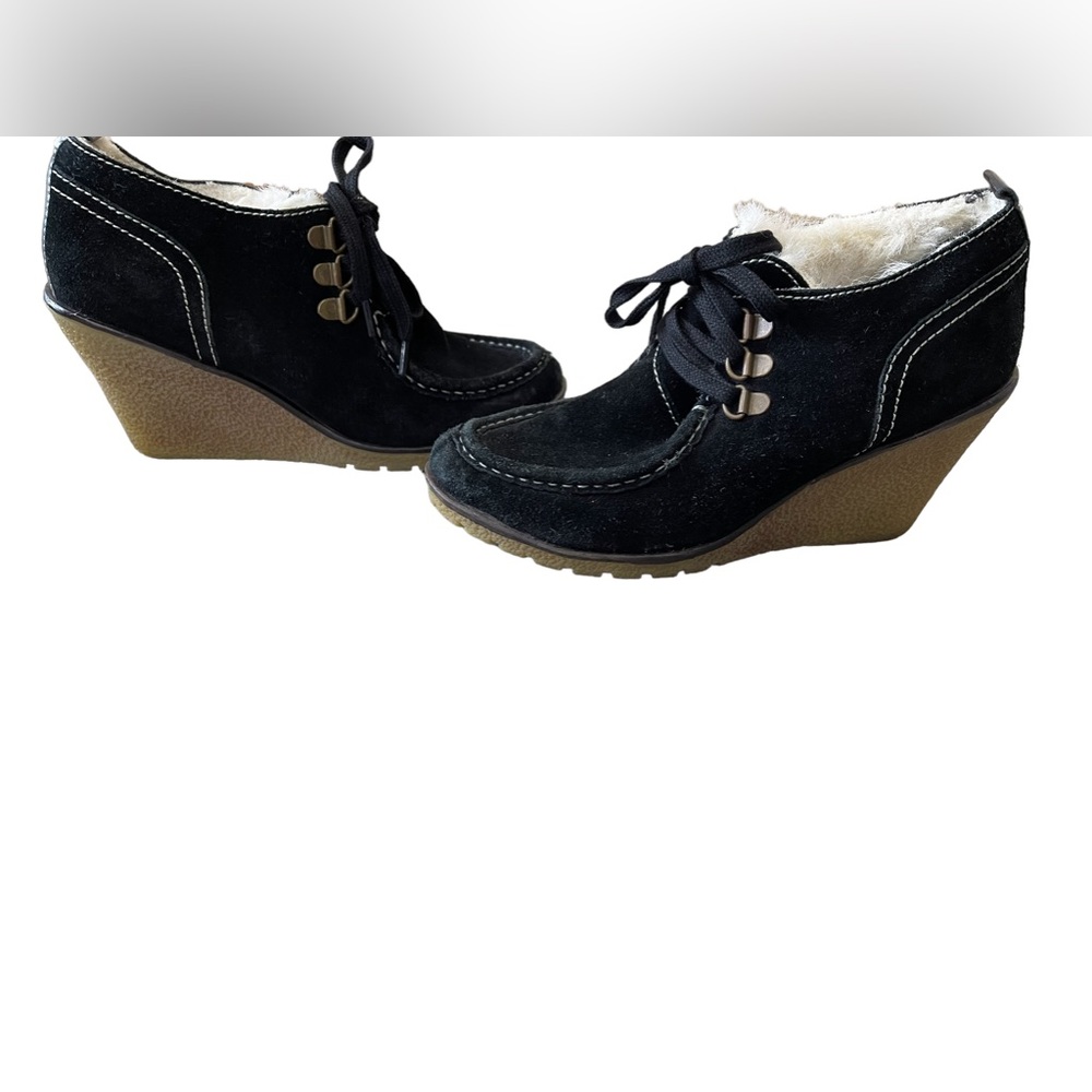 Vintage Skechers Suede Ankle Chukka Wedge Bootie sz 7.5